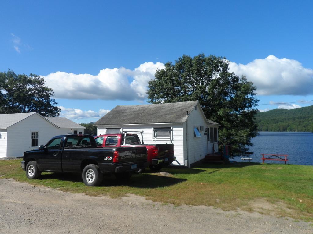 White Oak Motel & Cottages Holderness Buitenkant foto
